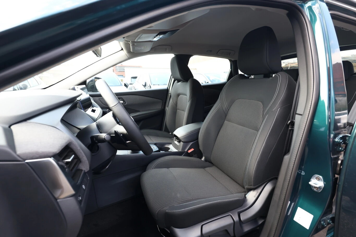 Nissan Qashqai, снимка 5 - Автомобили и джипове - 54341257