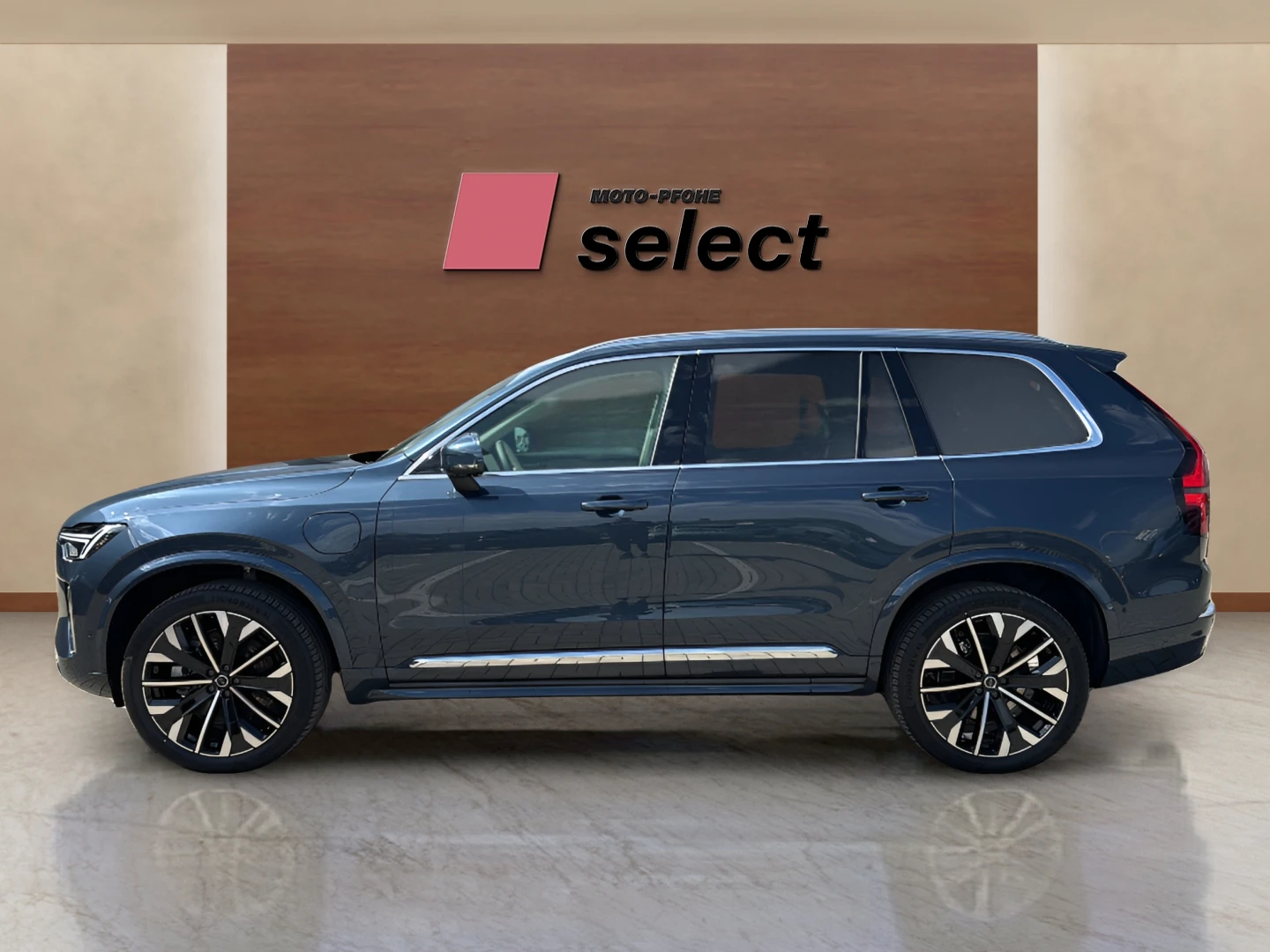 Volvo Xc90 2.0 PHEV, снимка 4 - Автомобили и джипове - 54906036