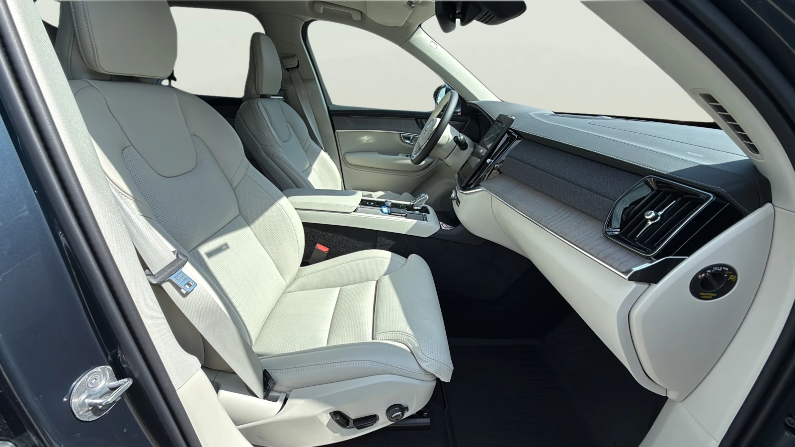 Volvo Xc90 2.0 PHEV, снимка 12 - Автомобили и джипове - 54906036