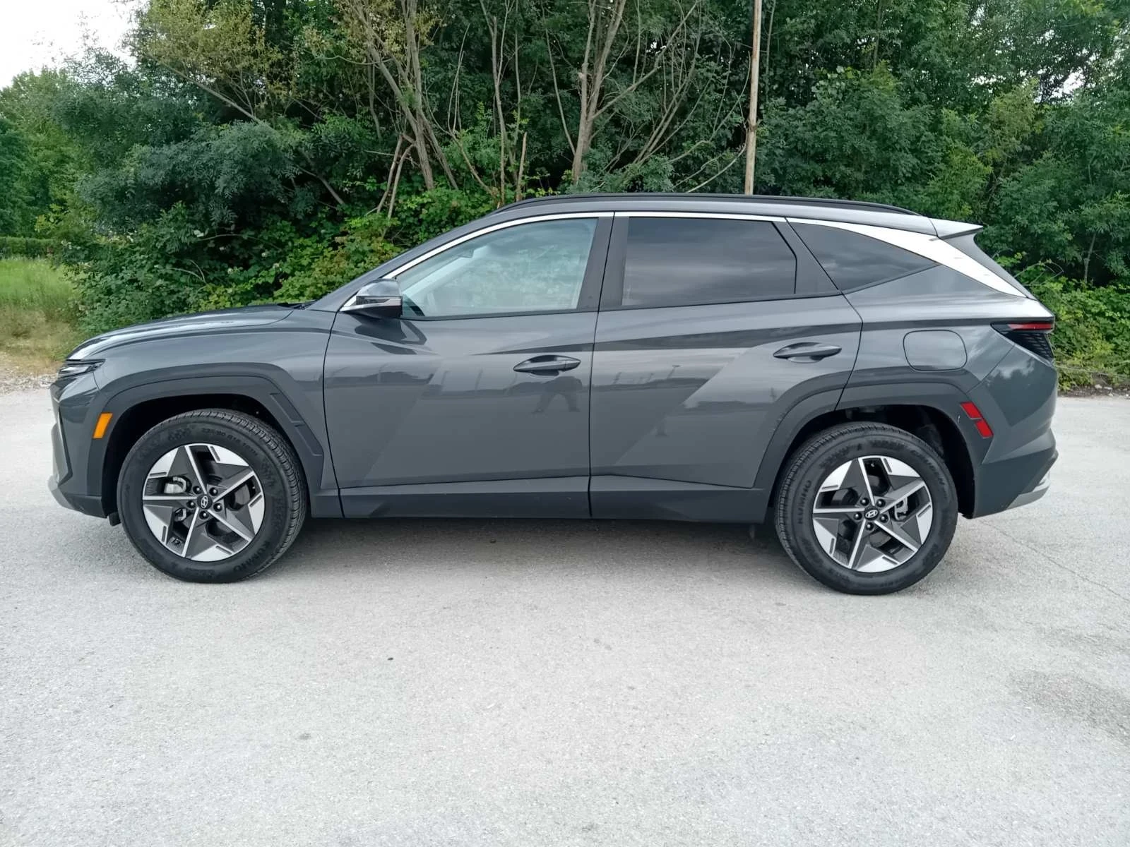 Hyundai Tucson 4x4 16000 KM/Panorama/Widescreen, снимка 3 - Автомобили и джипове - 55015005