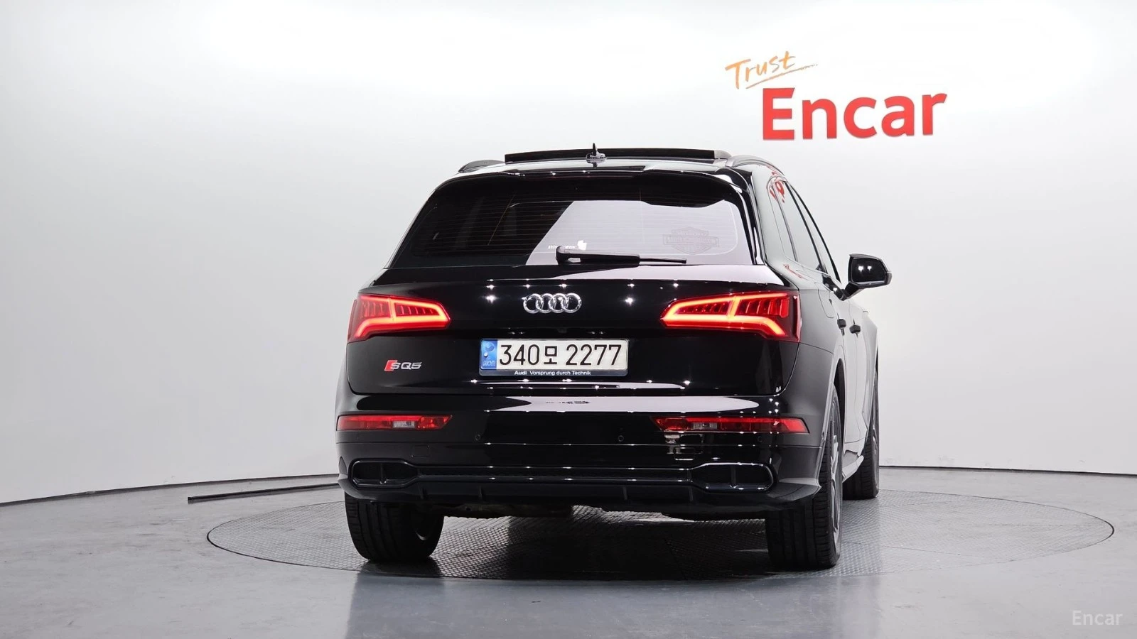 Audi SQ5 3.0 TDI QUATTRO* HUD* КОЖА* НАВИ* ПАНО, снимка 4 - Автомобили и джипове - 55450390