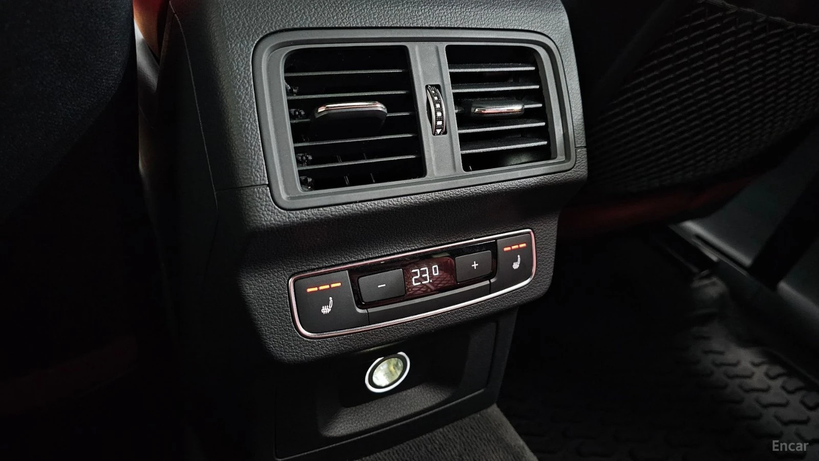 Audi SQ5 3.0 TDI QUATTRO* HUD* КОЖА* НАВИ* ПАНО, снимка 17 - Автомобили и джипове - 55450390
