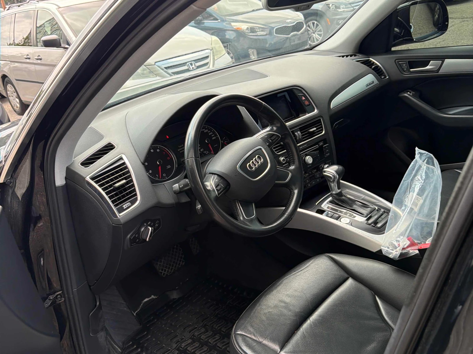 Audi Q5 * 3.0T Progressiv * CARFAX * ОПЦИЯ ЗА ФИНАНСИРАНЕ , снимка 5 - Автомобили и джипове - 56066875