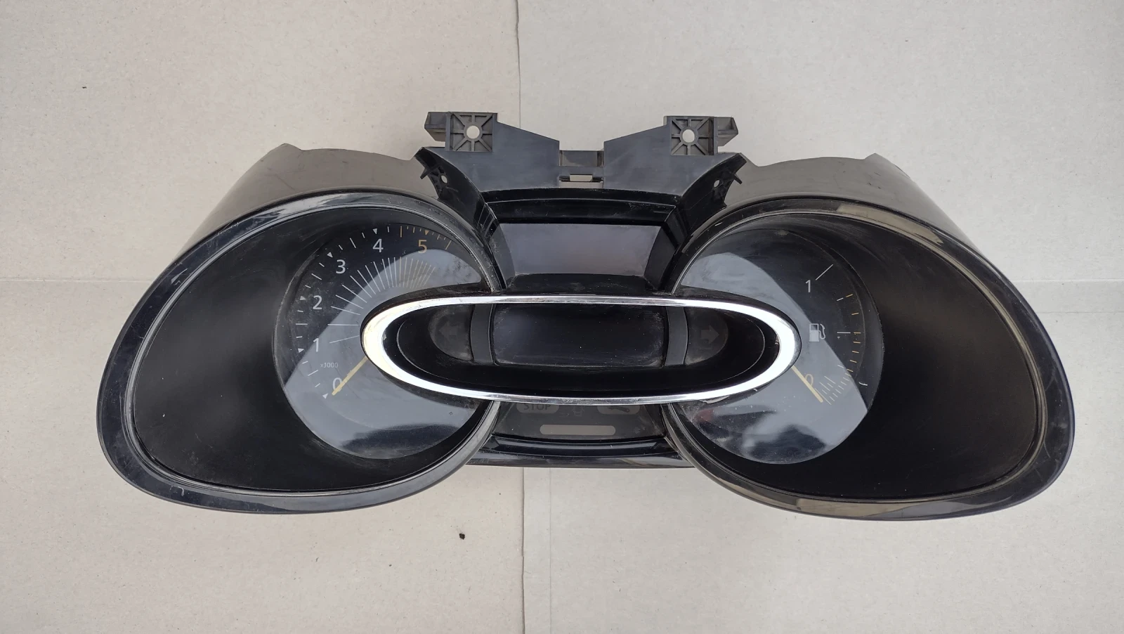 248102017R  248102017R--C     RENAULT CLIO IV   VPCRRF-10849-BP | Mobile.bg   1