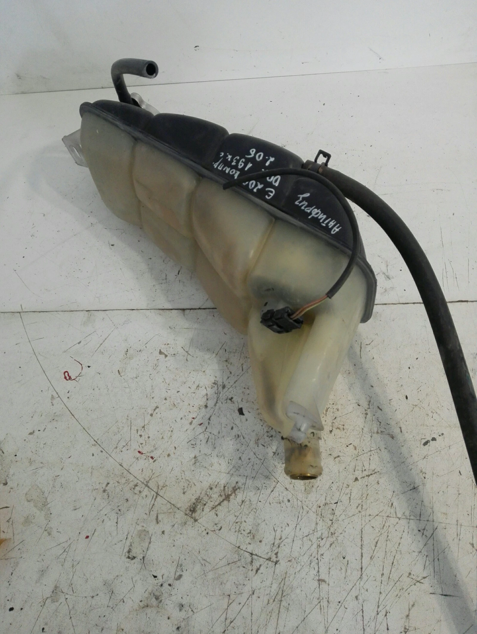 ������� �������� �������� �200 2.0� ��������� | Mobile.bg � ����������� 1