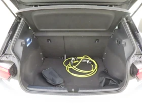 VW ID.3 58 kWh Pro, снимка 6