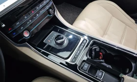 Jaguar XE 2.0 Diesel Prestige, снимка 8