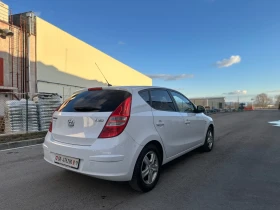 Hyundai I30 1.6i Перфектна - 7800 лв. - 24922289 | Car24.bg