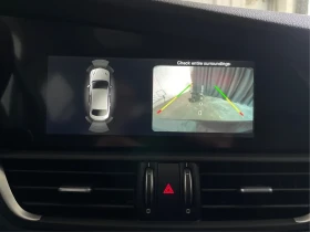 Alfa Romeo Giulia 2.0T TI AWD / PANO / BLACK / HARMAN-KARDON | Auto.bg — изображение 12