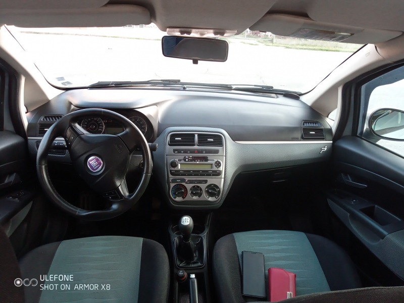 Fiat Punto, снимка 2 - Автомобили и джипове - 45839524