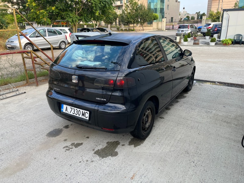 Seat Ibiza 1.4, снимка 4 - Автомобили и джипове - 46462725