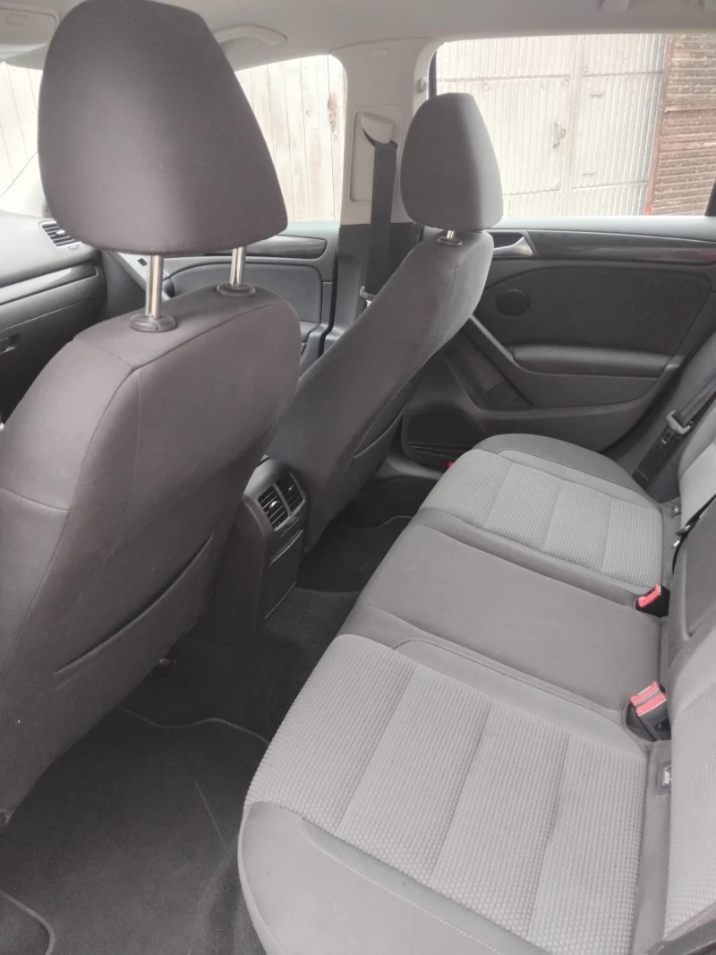 VW Golf 1.2, снимка 7 - Автомобили и джипове - 47480710