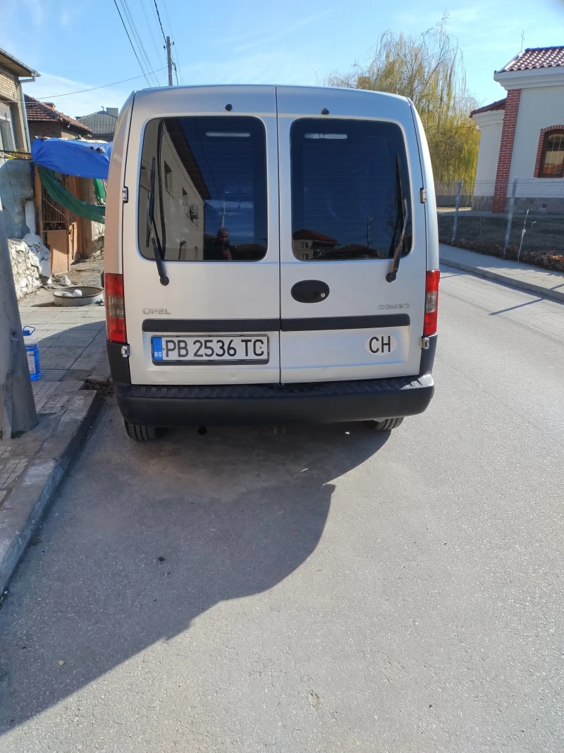 Opel Combo, снимка 5 - Автомобили и джипове - 48138597