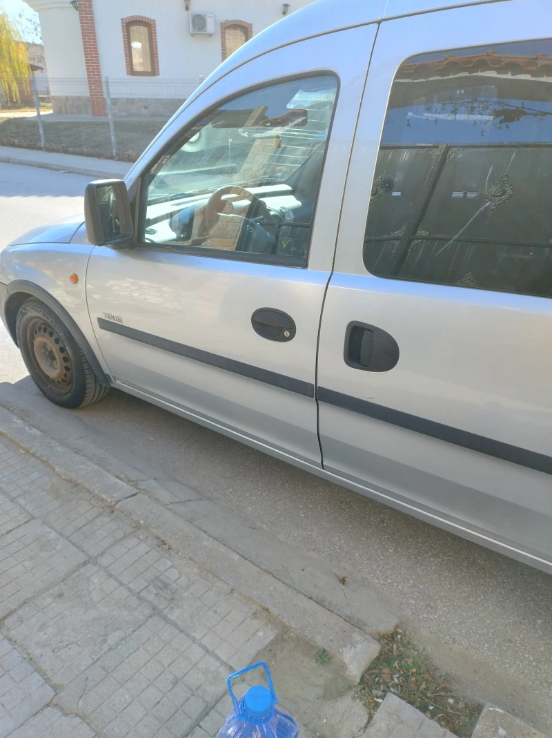 Opel Combo, снимка 7 - Автомобили и джипове - 48138597