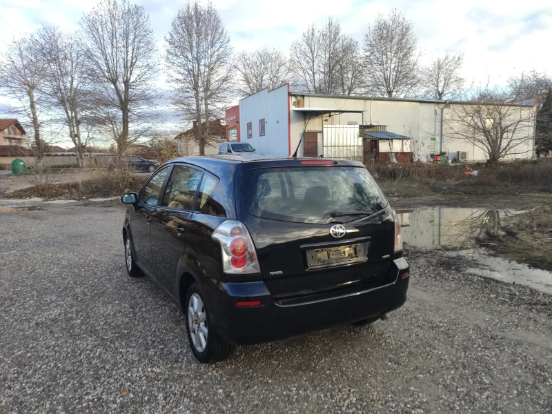 Toyota Corolla verso 1.6vvt 193000km отличен, снимка 6 - Автомобили и джипове - 48302699