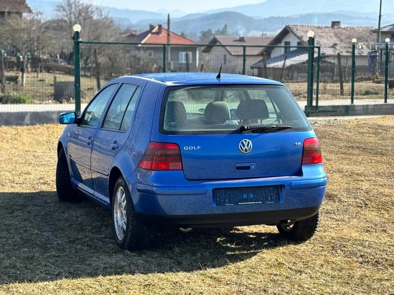 VW Golf 1.6 16v Става на Газ, снимка 3 - Автомобили и джипове - 49126558