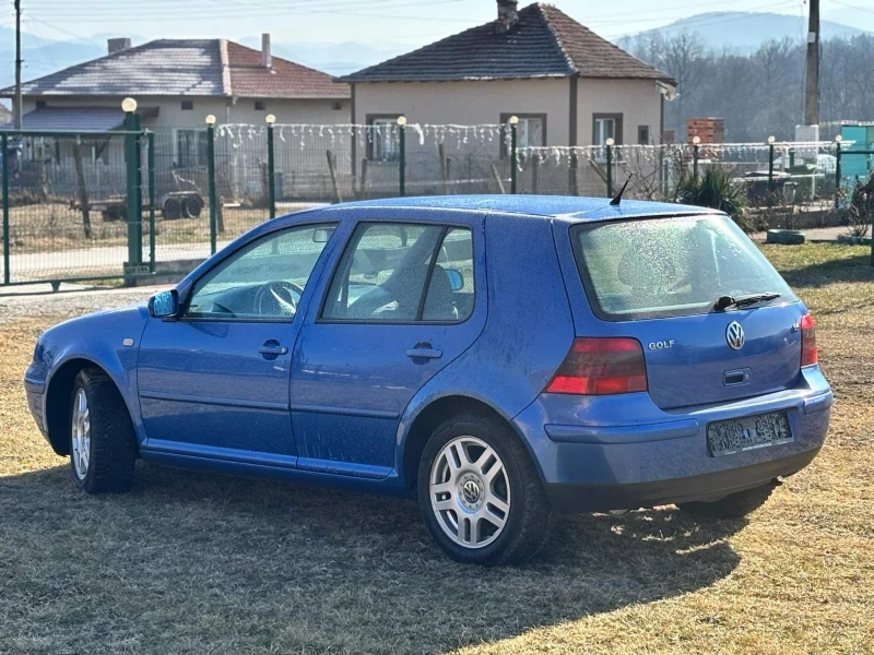 VW Golf 1.6 16v Става на Газ, снимка 2 - Автомобили и джипове - 49126558