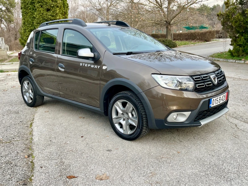 Dacia Sandero Stepway* 90k.c.* Автоматик* Facelift* , снимка 5 - Автомобили и джипове - 49525416