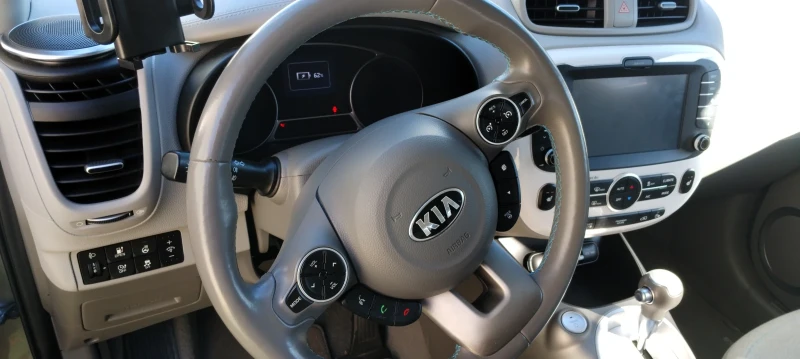Kia Soul EV, снимка 5 - Автомобили и джипове - 52344989