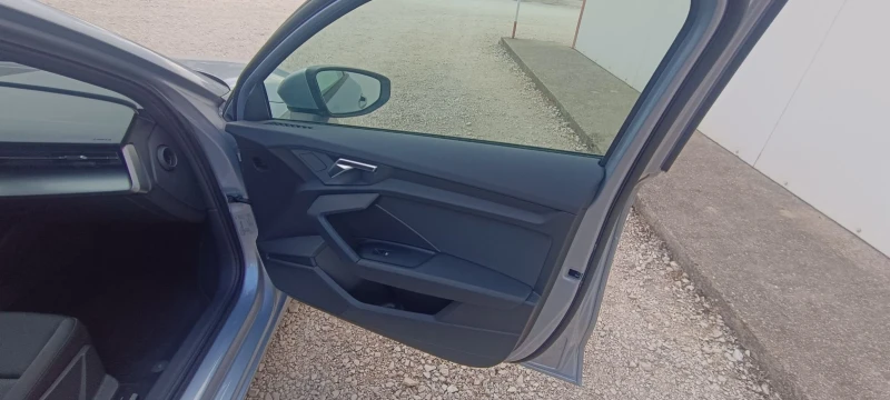 Audi A3 2.0 TDI 115 k.c. Automatic 09/2024г., снимка 15 - Автомобили и джипове - 51276766