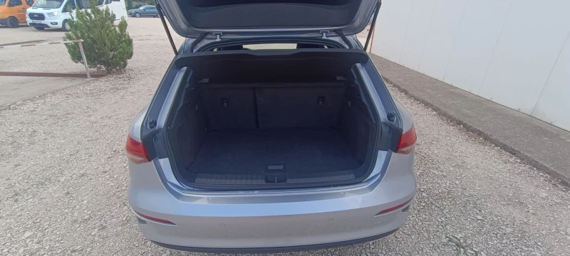 Audi A3 2.0 TDI 115 k.c. Automatic 09/2024г., снимка 11 - Автомобили и джипове - 51276766