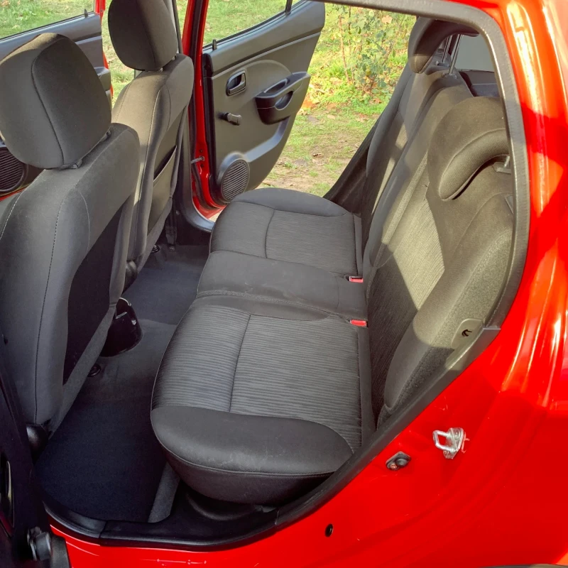 Kia Picanto Facelift* 125хил.км* Климатик* 4 цилиндъра, снимка 13 - Автомобили и джипове - 52928761