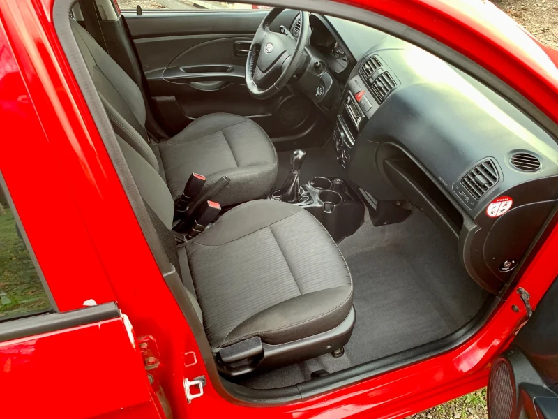 Kia Picanto Facelift* 125хил.км* Климатик* 4 цилиндъра, снимка 12 - Автомобили и джипове - 52928761