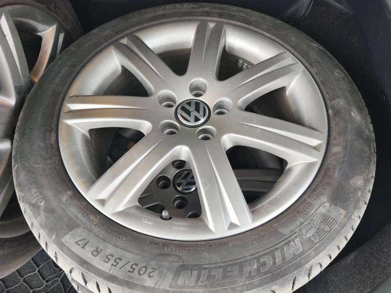 VW Passat 1.9TDI, снимка 7 - Автомобили и джипове - 53487851