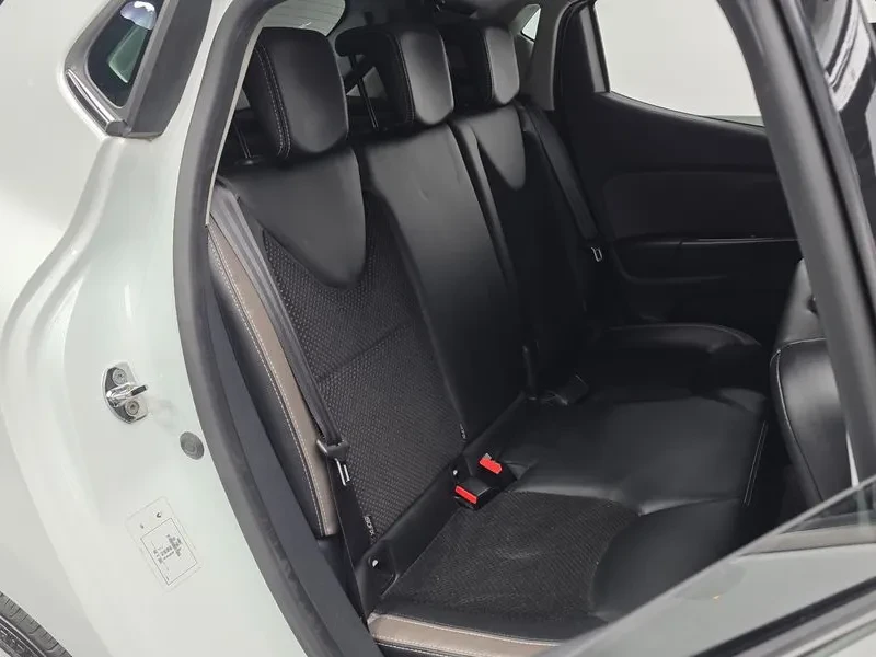Renault Clio INTENSE PANORAMIC, снимка 12 - Автомобили и джипове - 55117457
