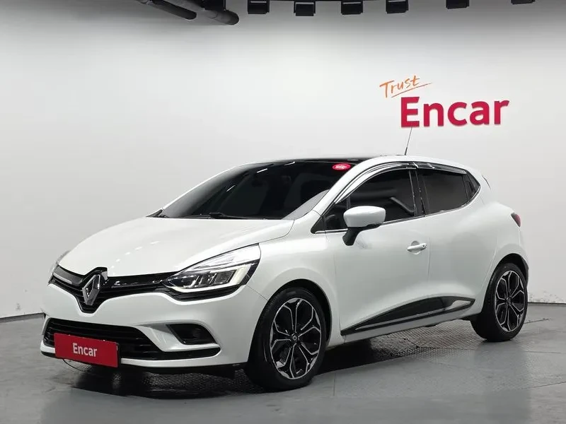 Renault Clio INTENSE PANORAMIC