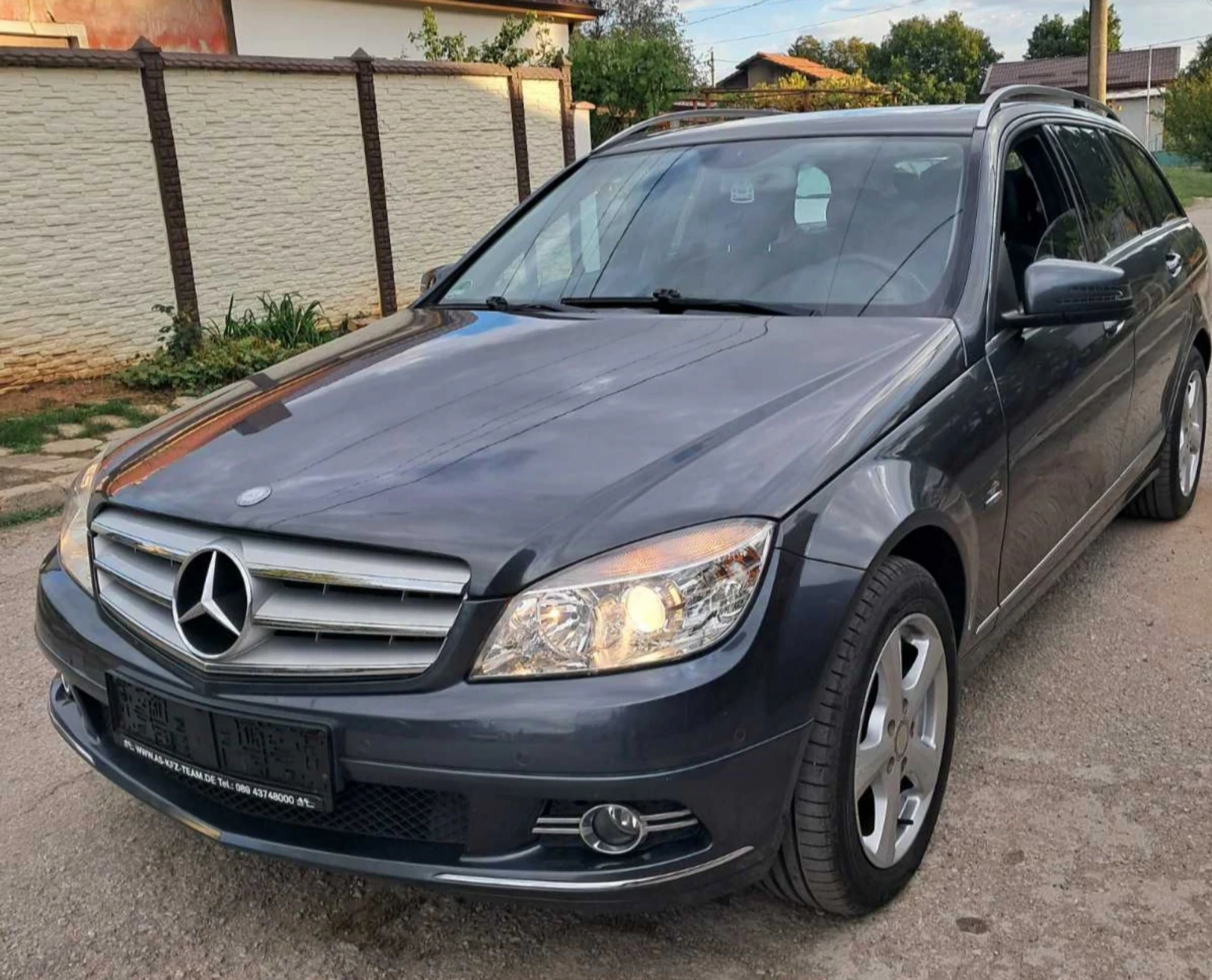 Mercedes-Benz C 180 2011г., Автомат  - [1] 