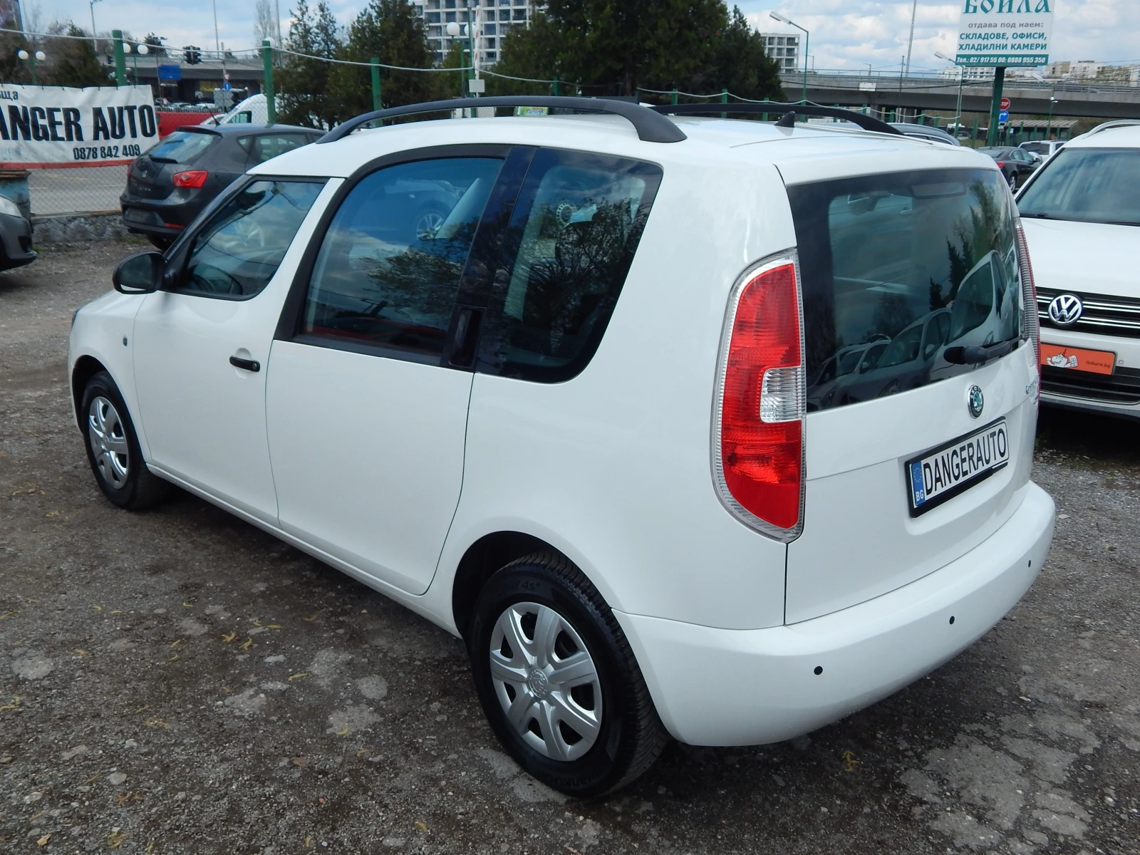 Skoda Roomster 1.2i* 109000km* ОТЛИЧНА*  - изображение 6