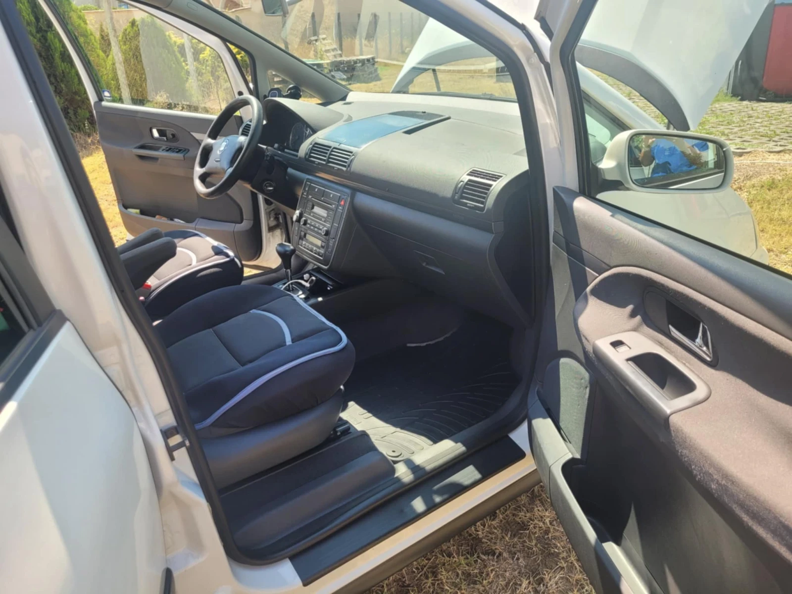 Seat Alhambra  - изображение 10