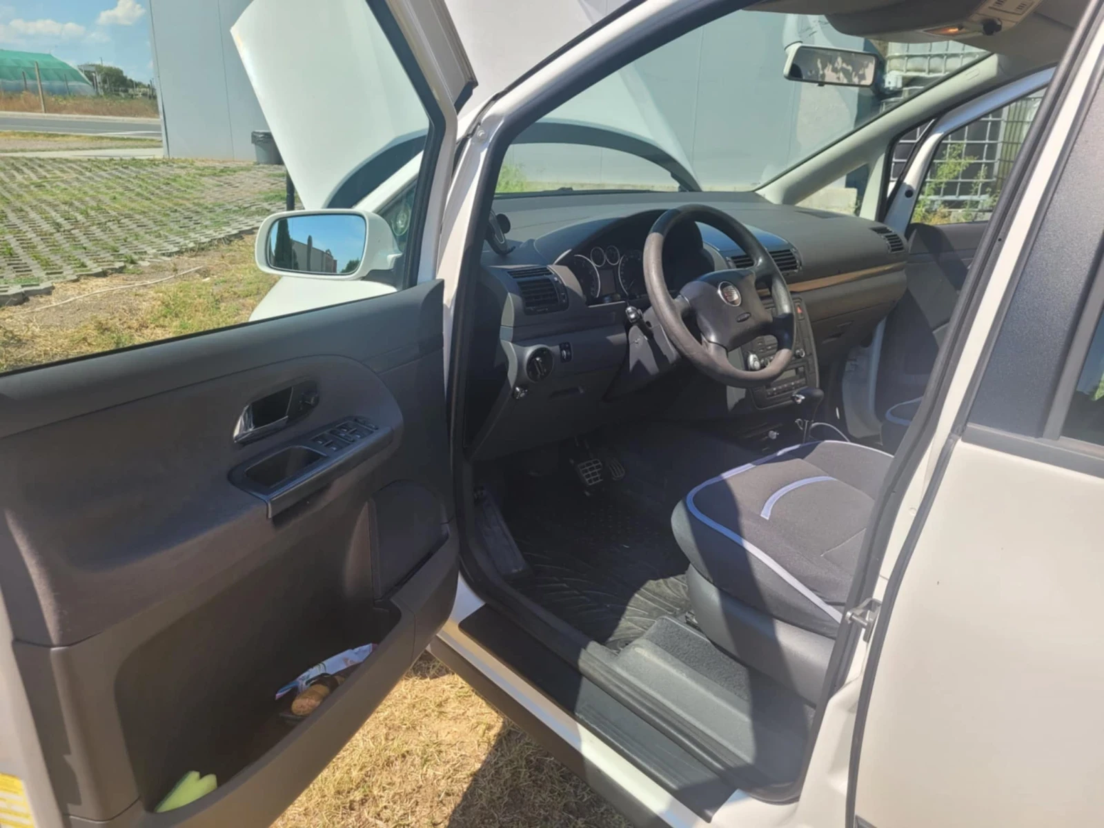 Seat Alhambra  - изображение 7