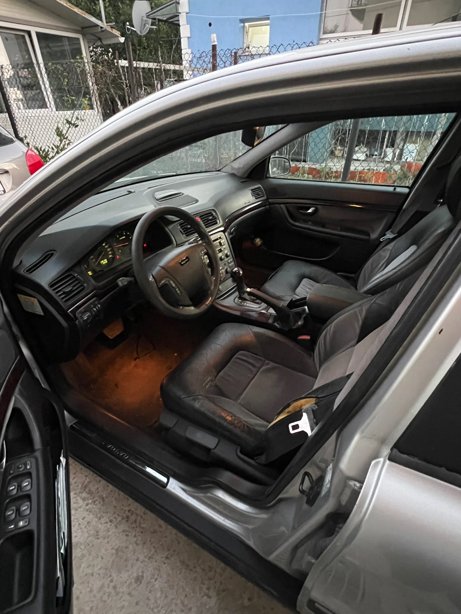 Volvo S80 D5 - изображение 7