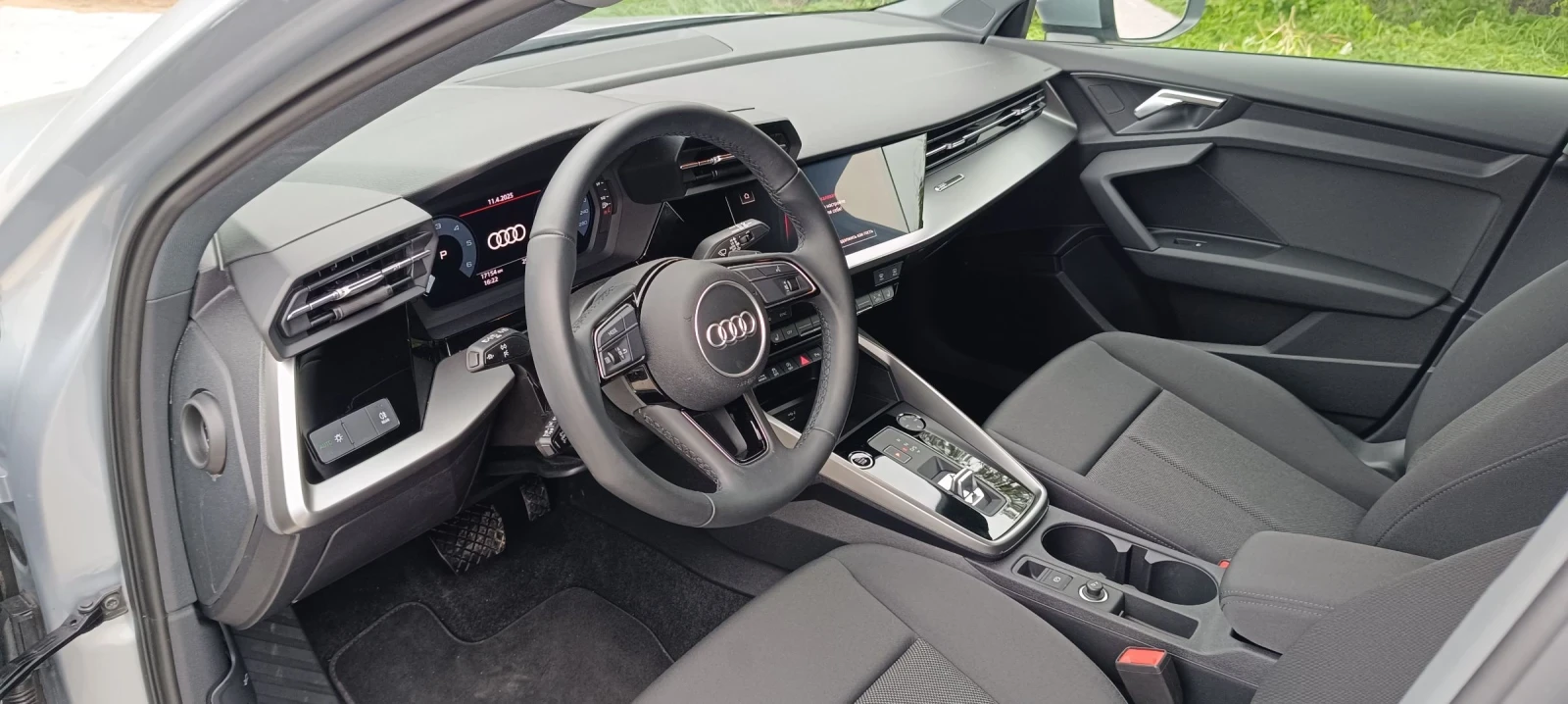Audi A3 2.0 TDI 115 k.c. Automatic 09/2024г. - изображение 9