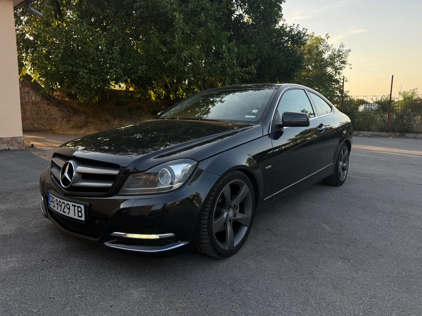 Mercedes-Benz C 220  - изображение 2