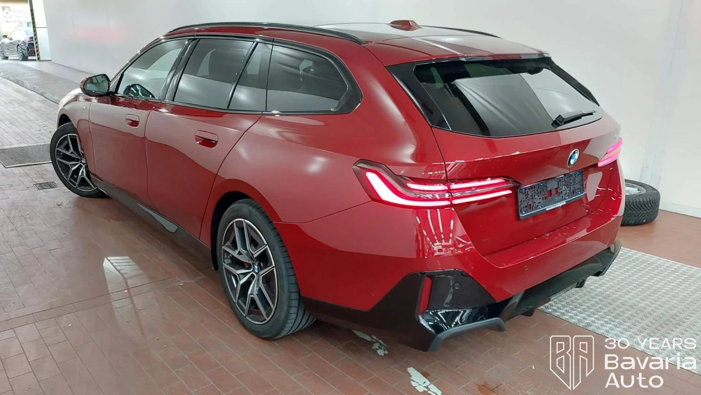 BMW 520 d Touring M Sport Paket Steptronic - изображение 2