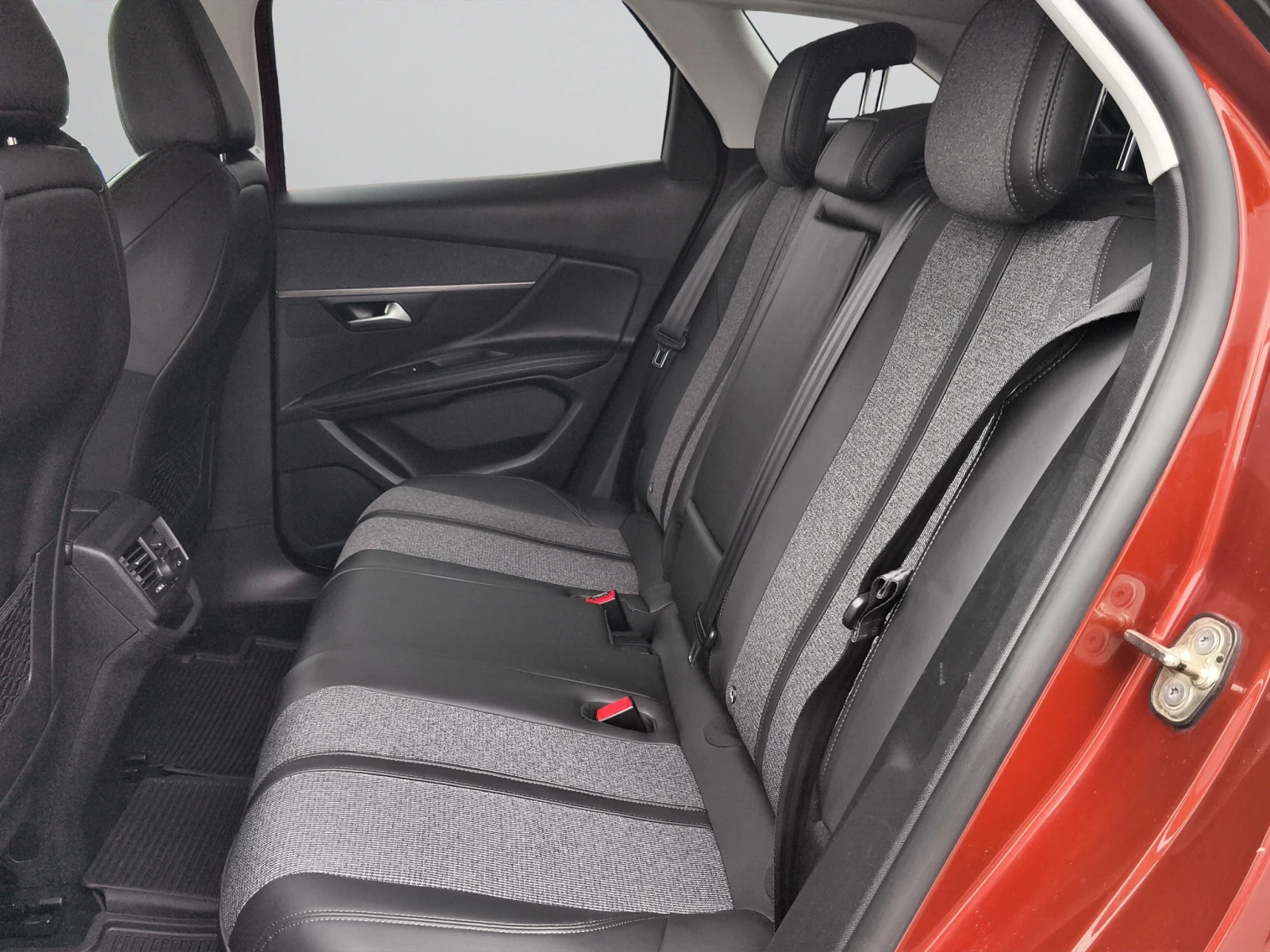 Peugeot 3008 ALLURE 1.5 e-HDi 130 BVM6 E6 // 1809202, снимка 12 - Автомобили и джипове - 54087293