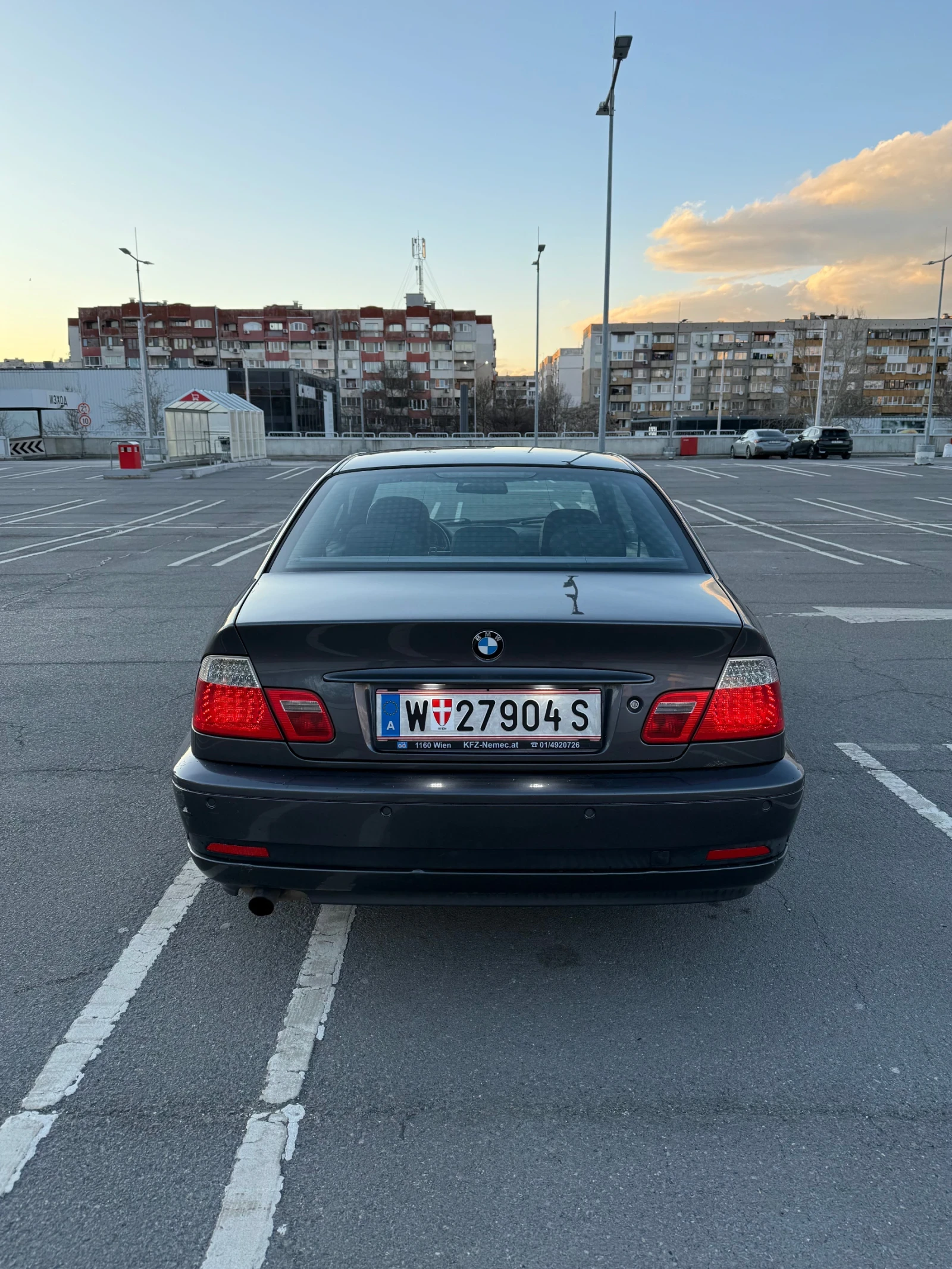 BMW 318, снимка 6 - Автомобили и джипове - 54155082