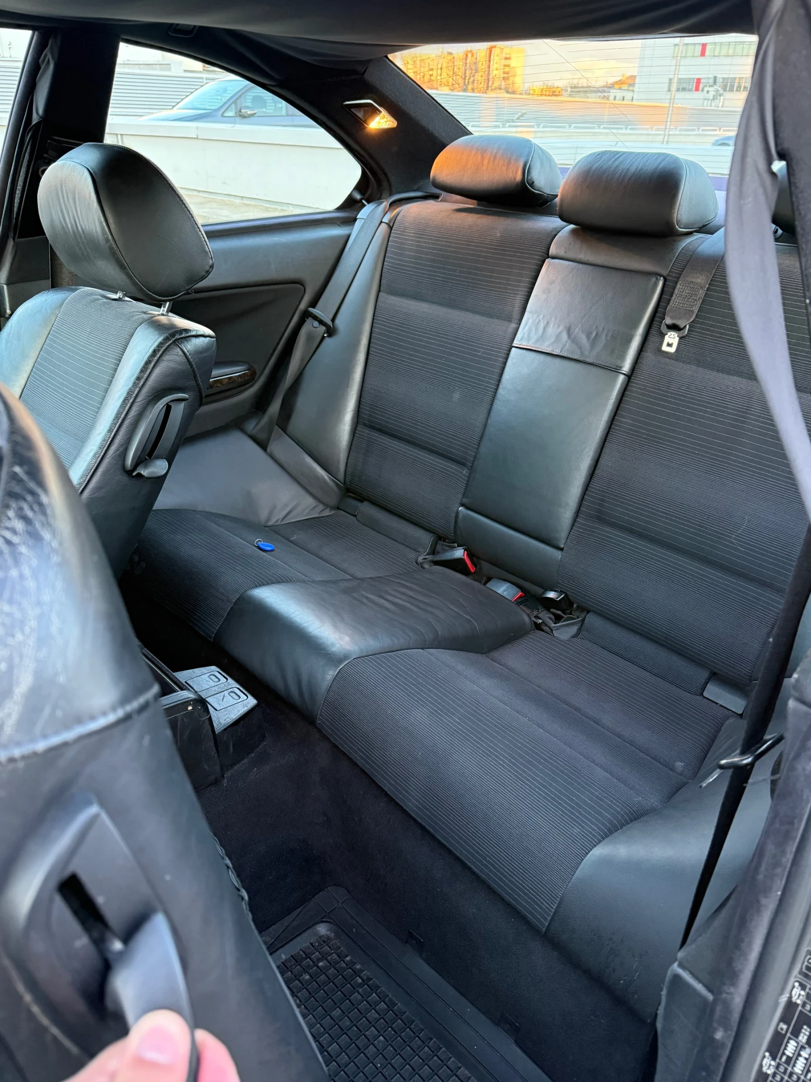 BMW 318, снимка 10 - Автомобили и джипове - 54155082