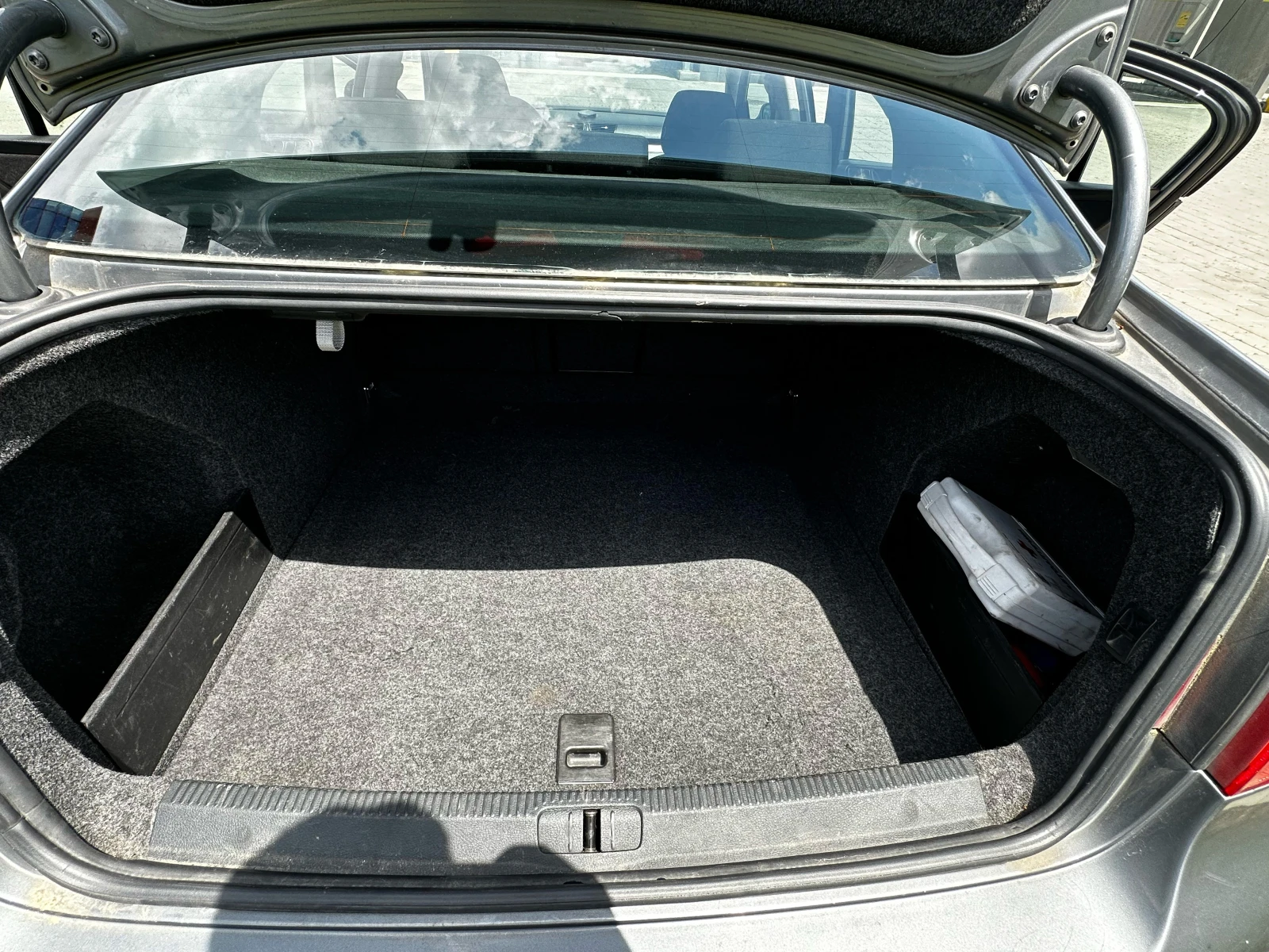 VW Passat B6, снимка 15 - Автомобили и джипове - 54710911