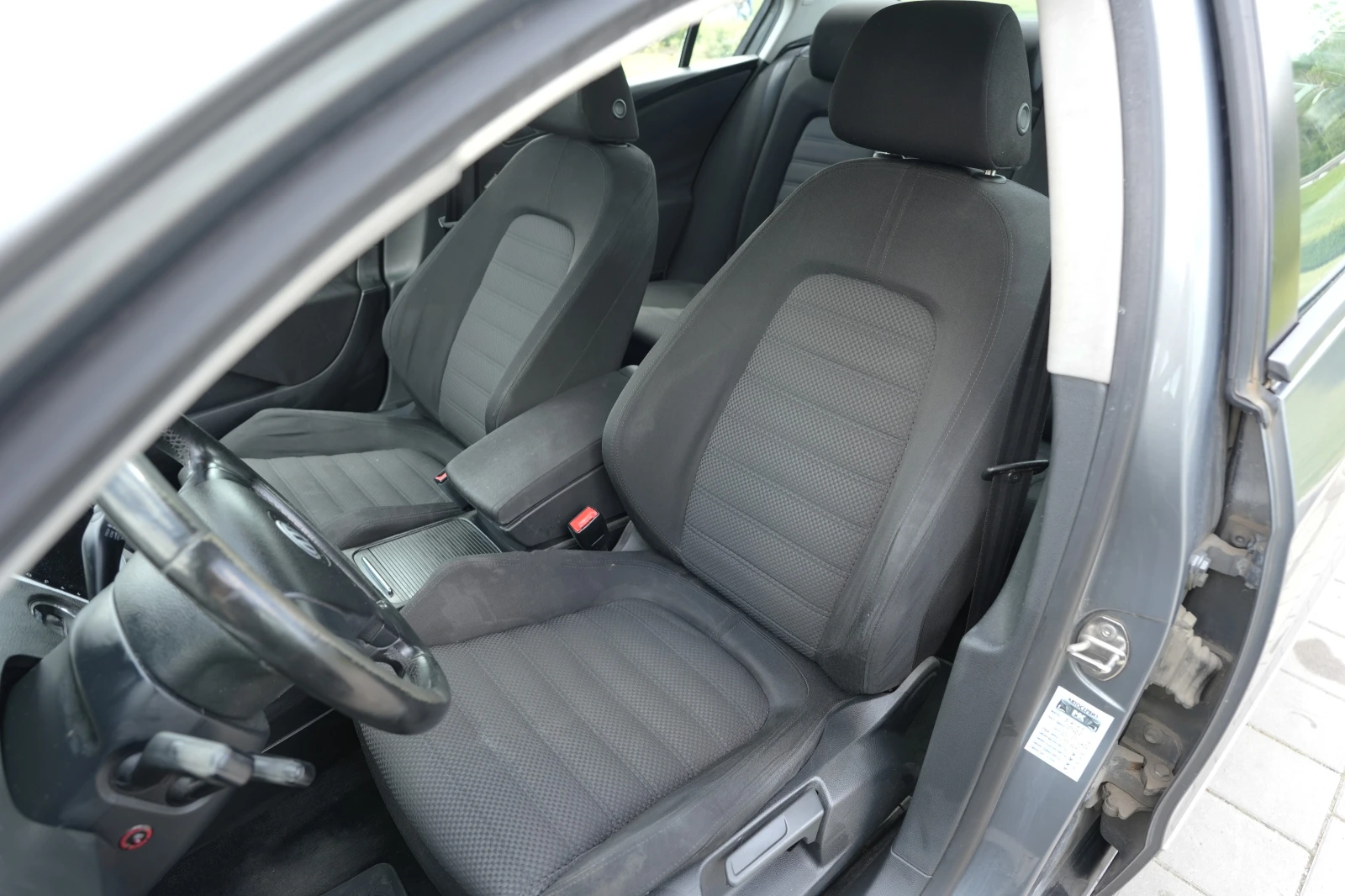 VW Passat B6, снимка 8 - Автомобили и джипове - 54710911