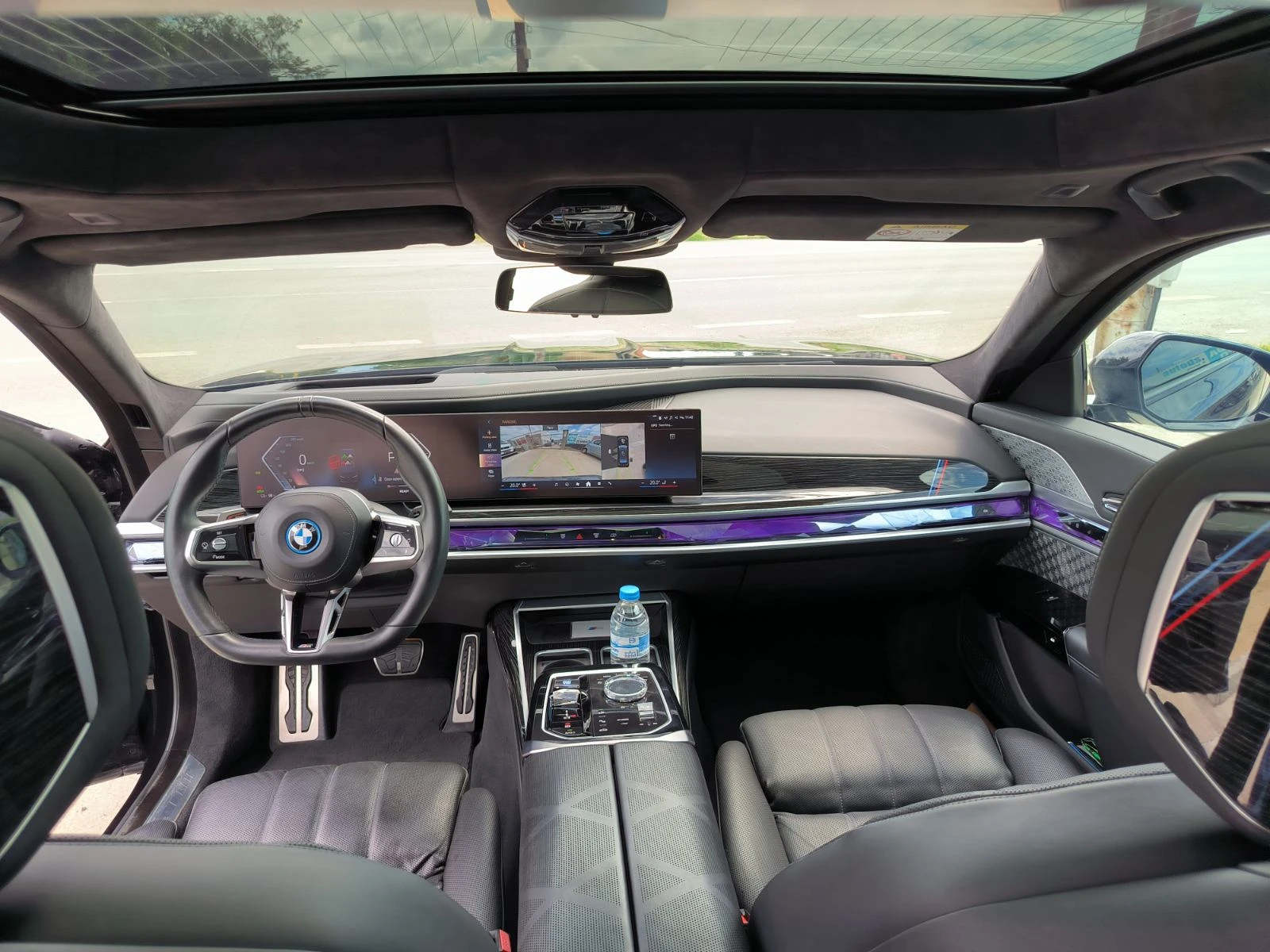 BMW i7 M60-xdrive-Tv-360-Massage-Head up, снимка 12 - Автомобили и джипове - 54809903