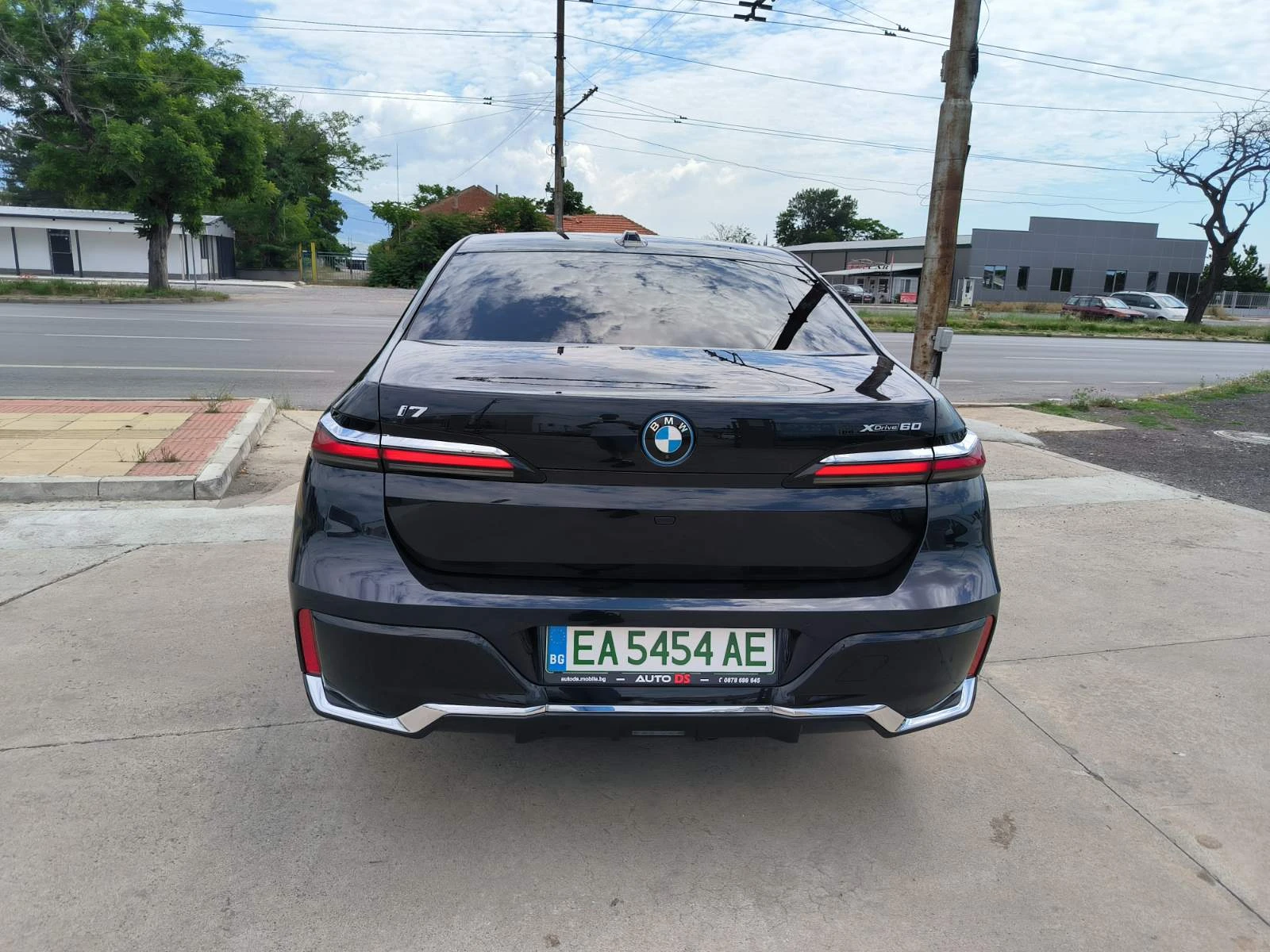 BMW i7 M60-xdrive-Tv-360-Massage-Head up, снимка 6 - Автомобили и джипове - 54809903