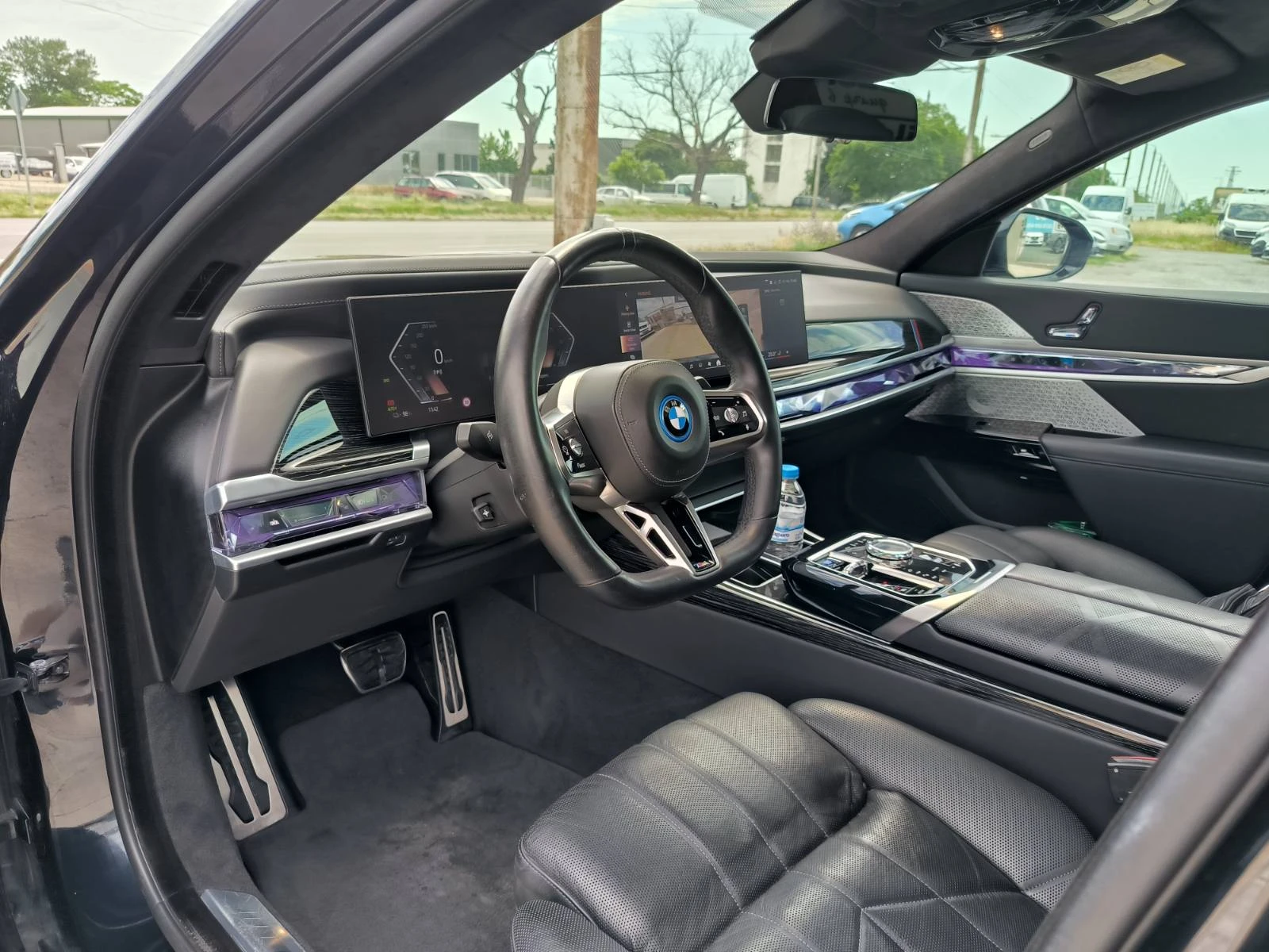 BMW i7 M60-xdrive-Tv-360-Massage-Head up, снимка 11 - Автомобили и джипове - 54809903