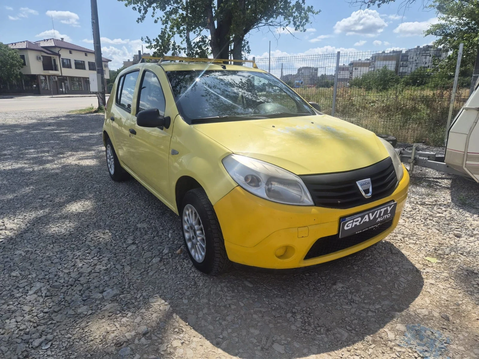 Dacia Sandero 1.4 MPI, снимка 2 - Автомобили и джипове - 55396644