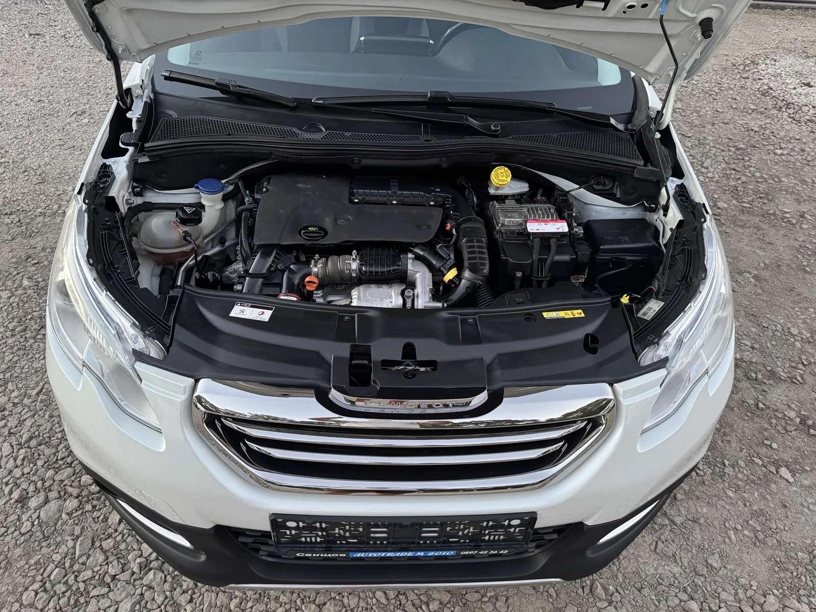 Peugeot 2008 1.6HDI* 99ks* TOP* KLIMA* EVRO6, снимка 11 - Автомобили и джипове - 55735109