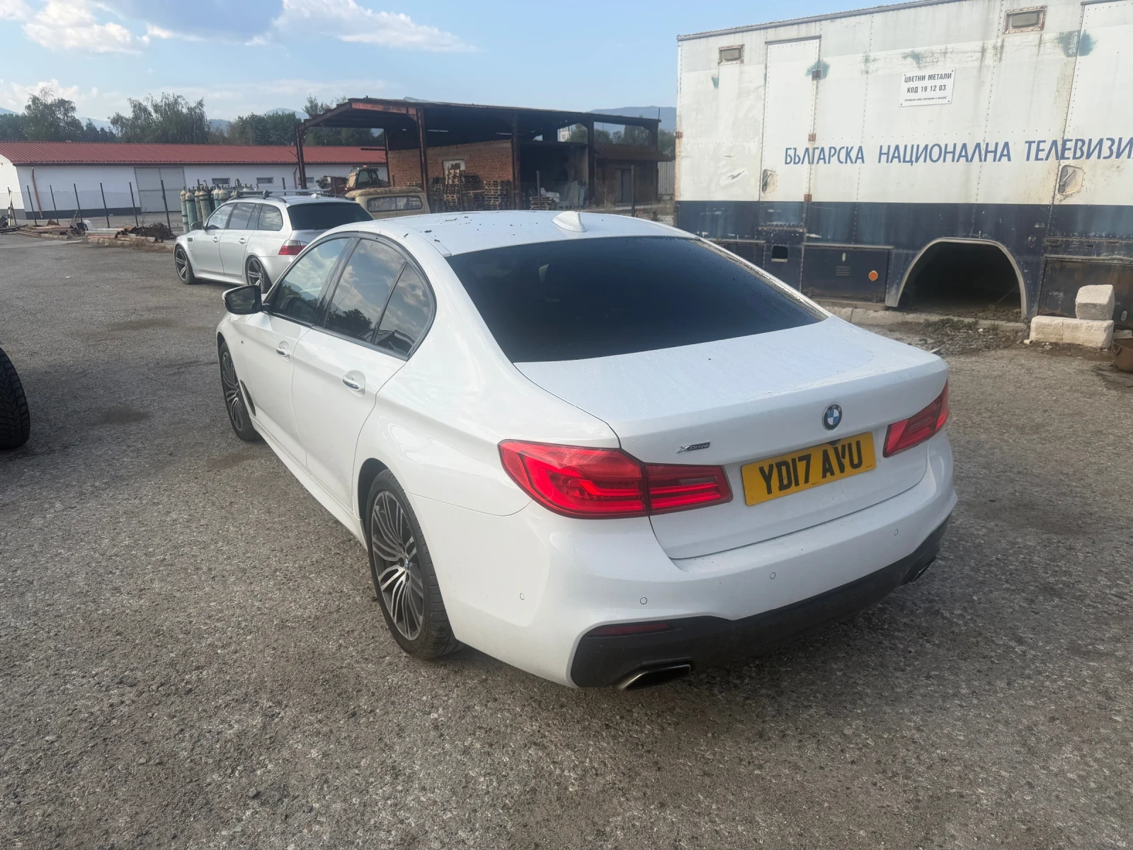 BMW 520 G30 520d x-drive 190 НА ЧАСТИ, снимка 3 - Автомобили и джипове - 55881170
