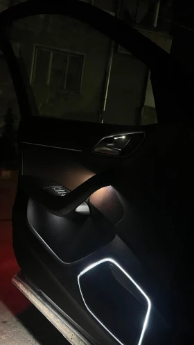 Audi Q3 2.0 TFSI Quattro , снимка 13